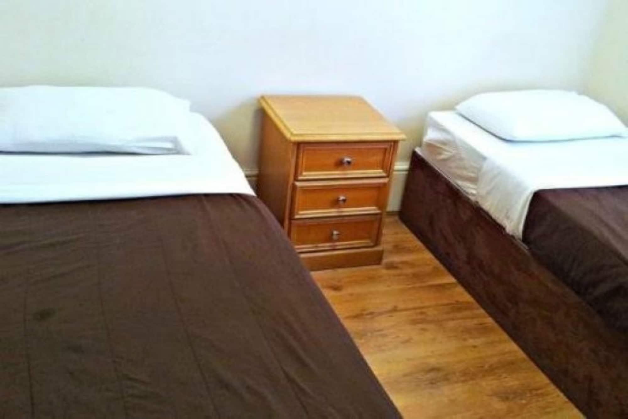 Kensal Green Backpackers Лондон Екстер'єр фото