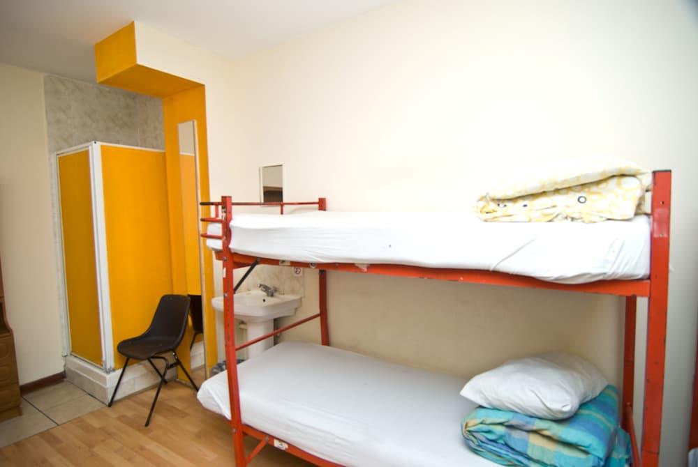 Kensal Green Backpackers Лондон Екстер'єр фото