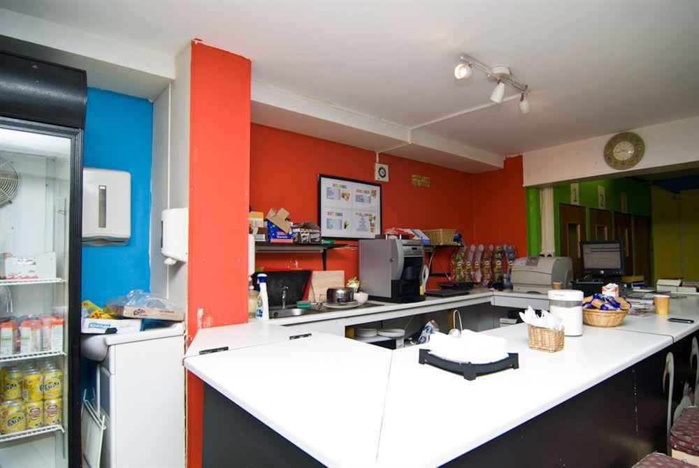 Kensal Green Backpackers Лондон Екстер'єр фото