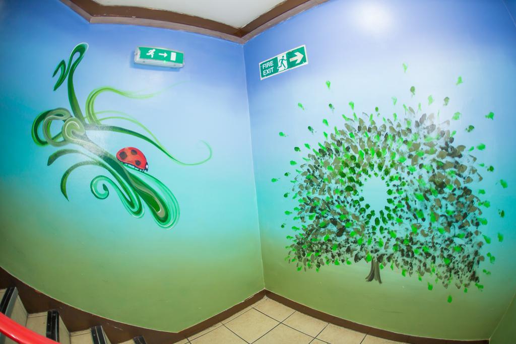 Kensal Green Backpackers Лондон Екстер'єр фото